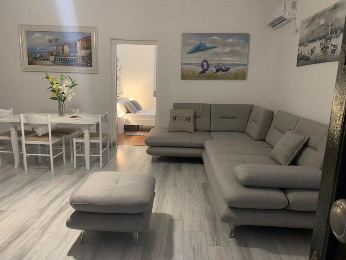 Vjola Apartments 2 Σαράντα Εξωτερικό φωτογραφία